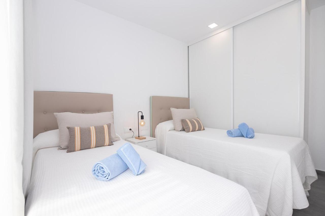 Apartment Family 1 Beachfront Corralejo By Holidays Home ภายนอก รูปภาพ