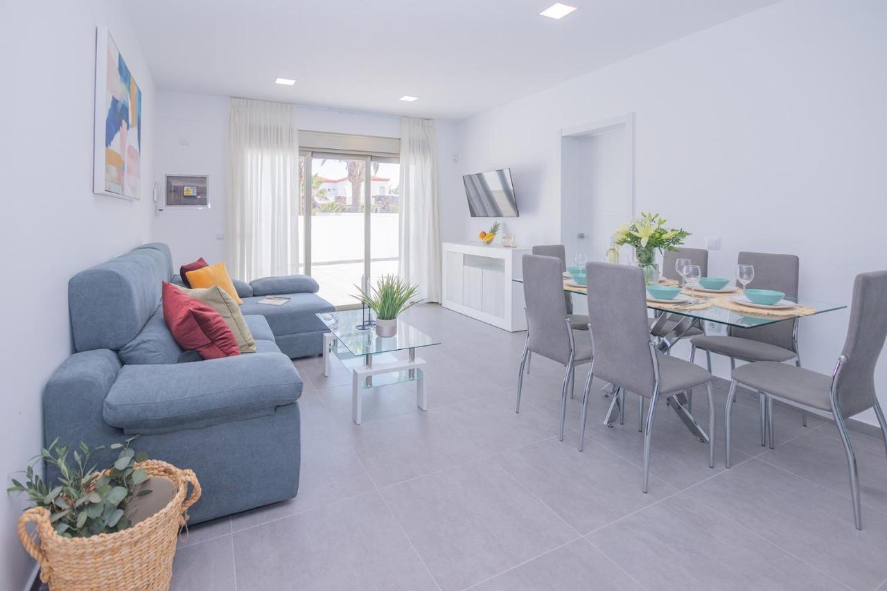 Apartment Family 1 Beachfront Corralejo By Holidays Home ภายนอก รูปภาพ